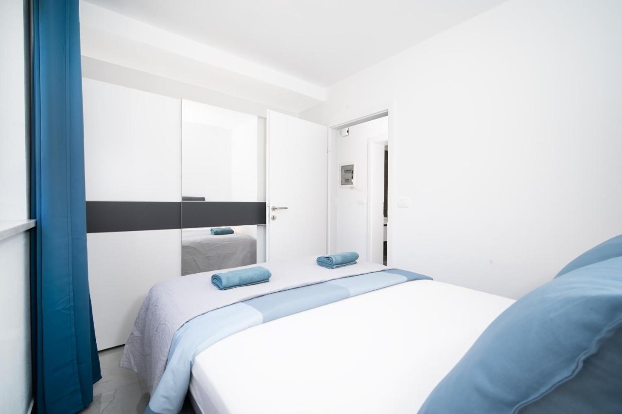 Villa Apartments Lela Rabac Exteriér fotografie